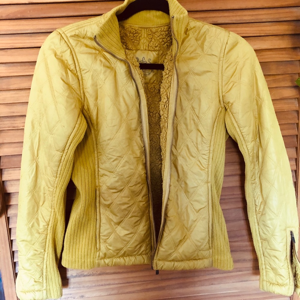 Prana brand Diva Puffer Jacket Sz Sm - Mustard